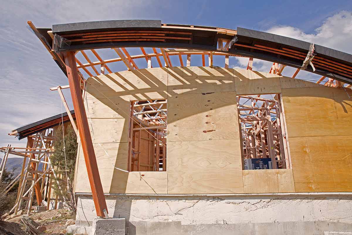 Grand Designs Straw House