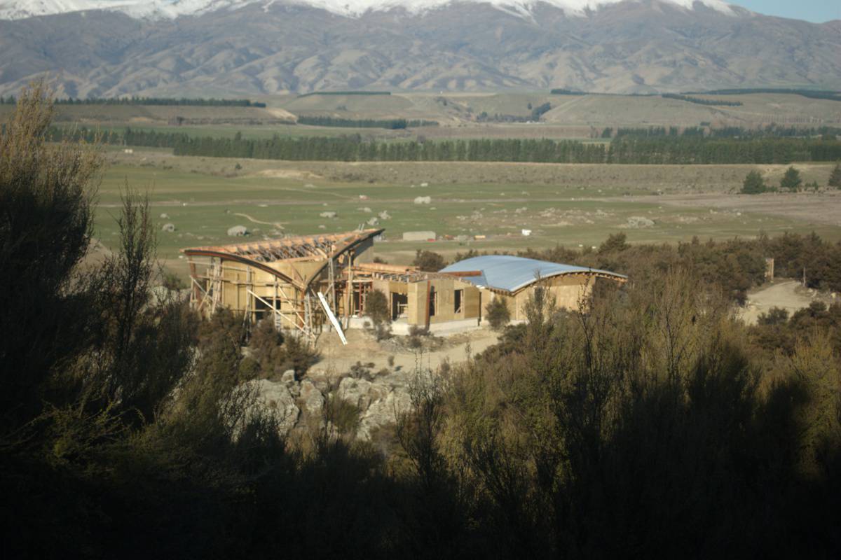 Grand Designs Straw House