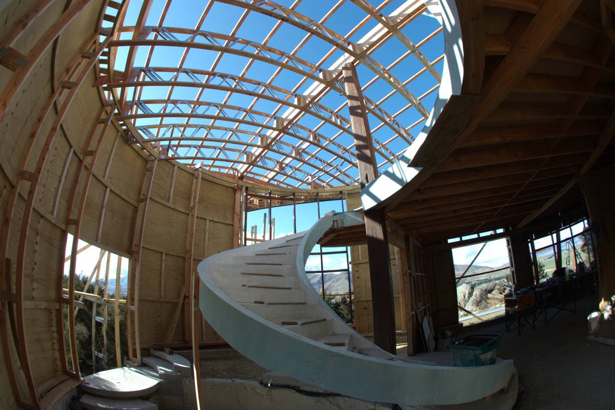 Grand Designs Straw House